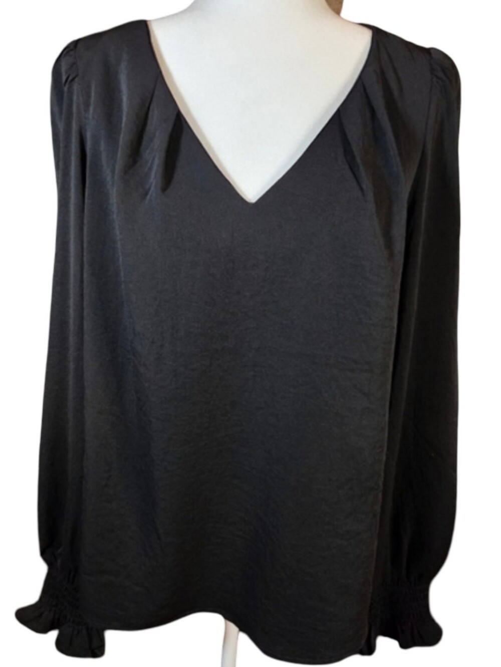 NWT Patrizia Luca Black V-Neck Smocked Cuff Blouse M